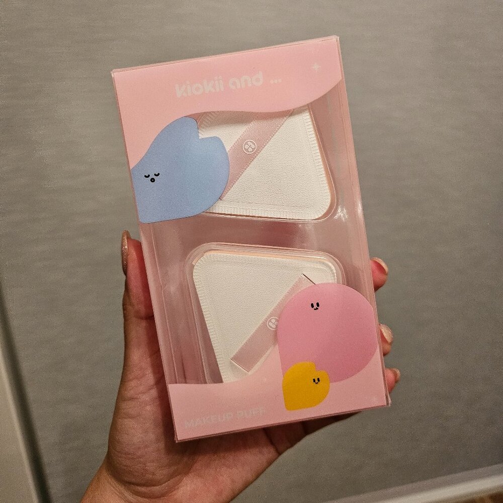 Kiioki and... Sponge Makeup Puff